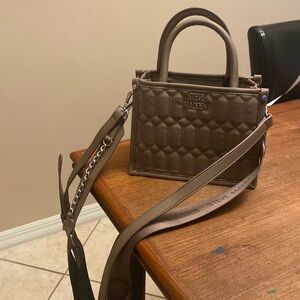 Steve Madden tan purse.